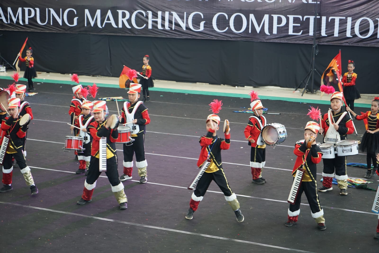 Berjaya di Lampung! Drumband SD Nusa Indah Sabet Juara Umum 3 dan Borong Piala