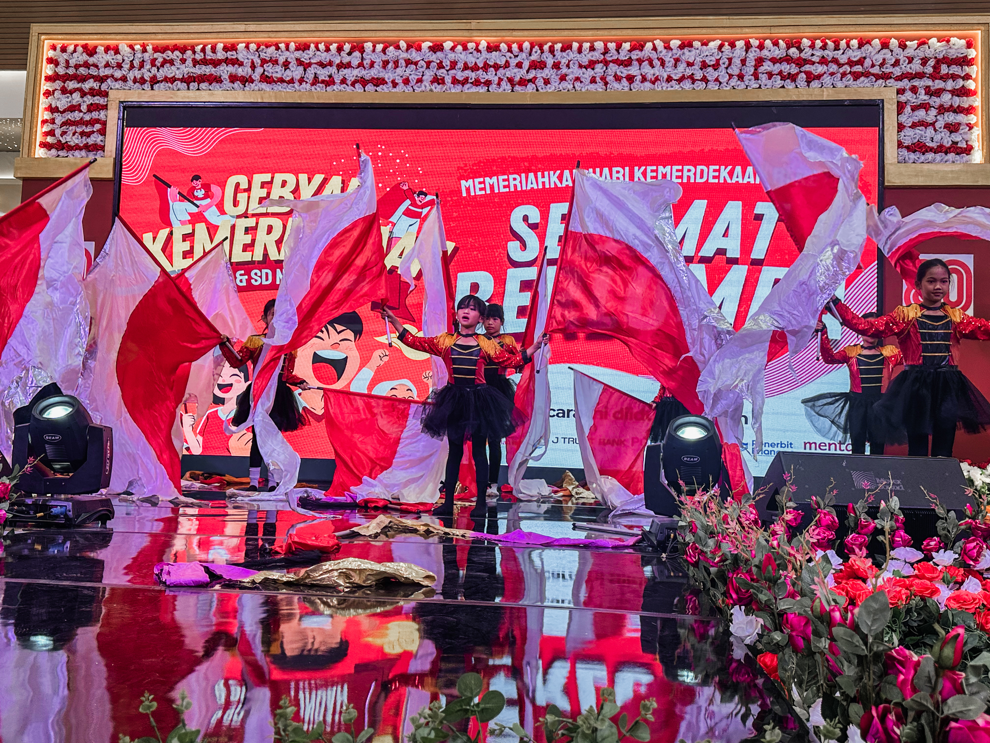 Karir Guru SD Nusa Indah